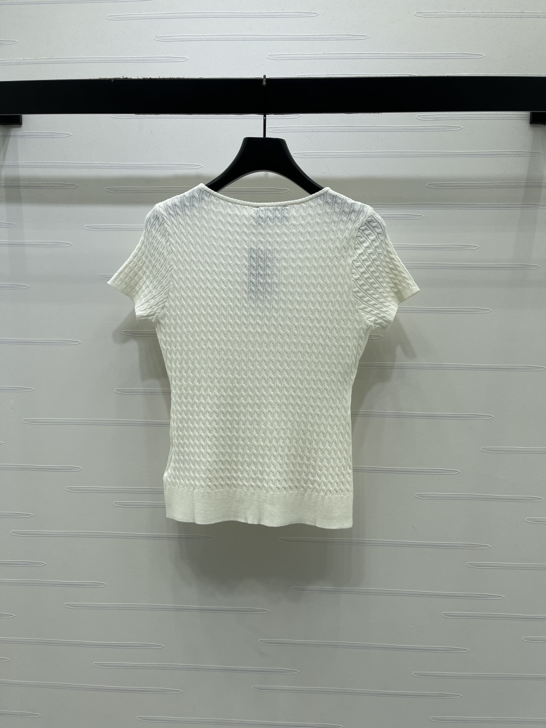 Women's short sleeves